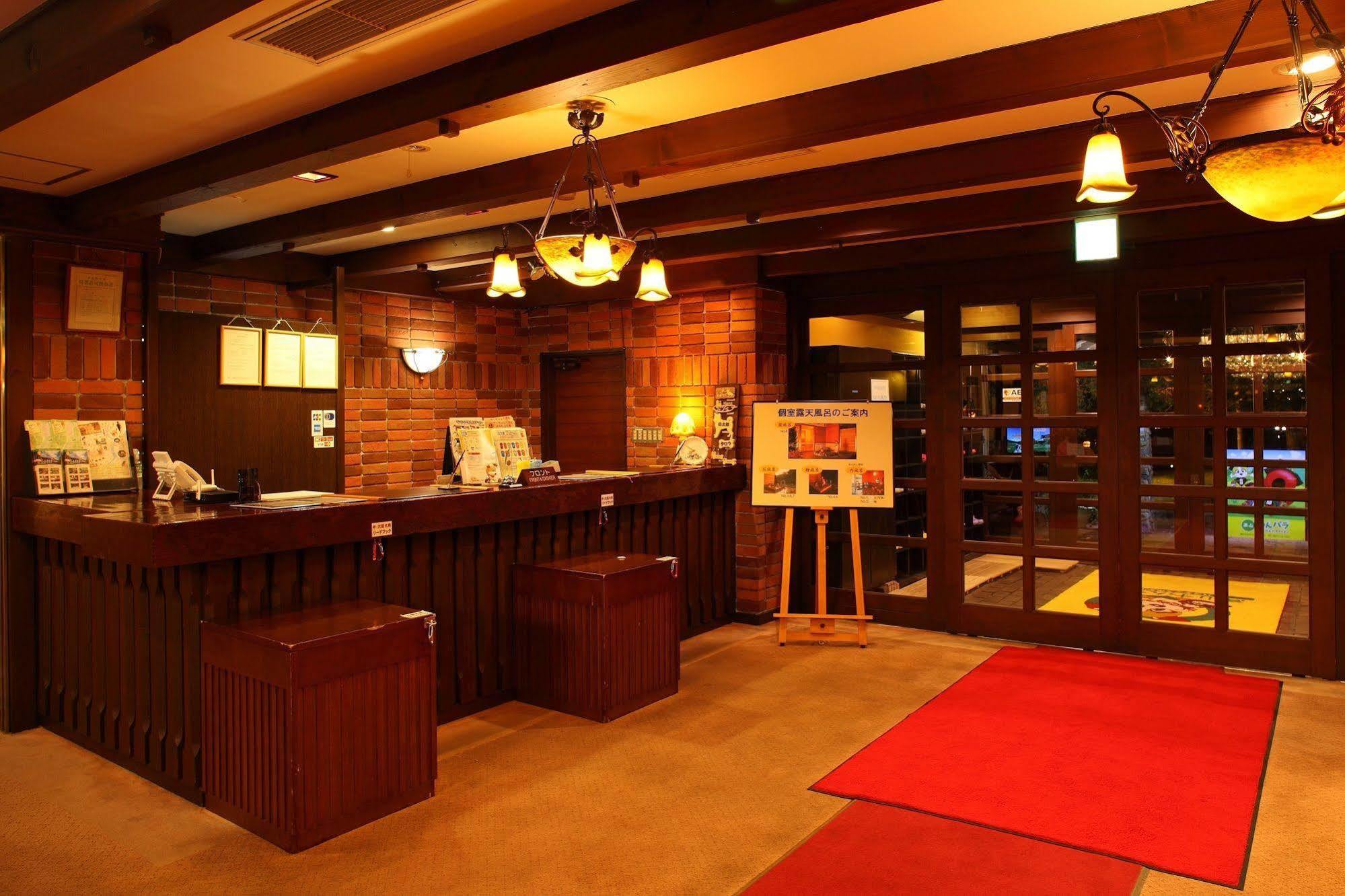 Izumigo Takayama Dog Paradise Hotel Eksteriør billede